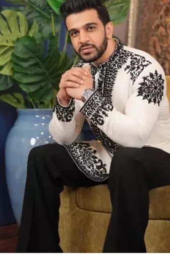 Men's white silk blend embroidered – stylish festive ethnic wear