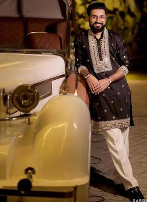 Men's black silk blend embroidered – stylish festive ethnic wear 1