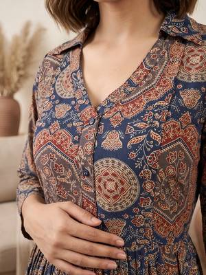 Blue cotton printed maternity dress for women 1