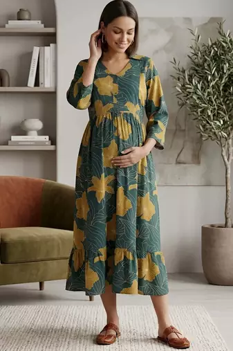 Green cotton printed maternity dress for women