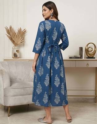 Blue cotton printed maternity dress for women 5