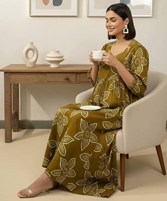 Green cotton printed maternity dress for women 2