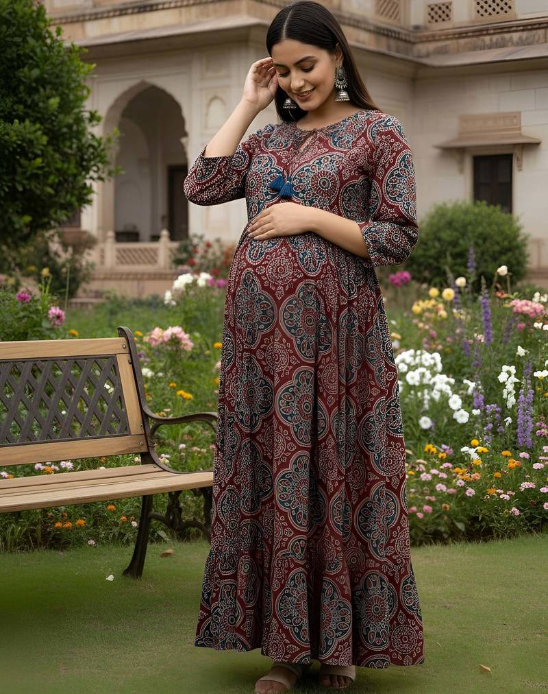 Maroon cotton printed maternity dress for women