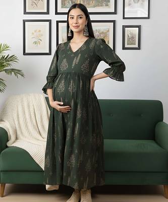 Green cotton printed maternity dress for women 1