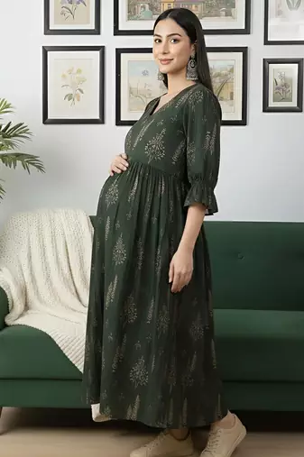 Green cotton printed maternity dress for women