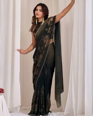 Green floral sequinned organza saree 1