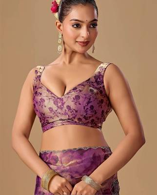 Purple floral beads and stones organza saree 4