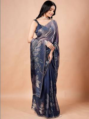 Navy blue women ethnic motifs woven design saree 3