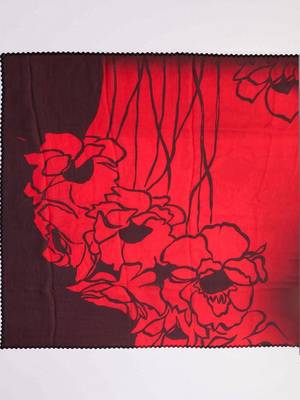 Red floral sequinned silk cotton saree 5