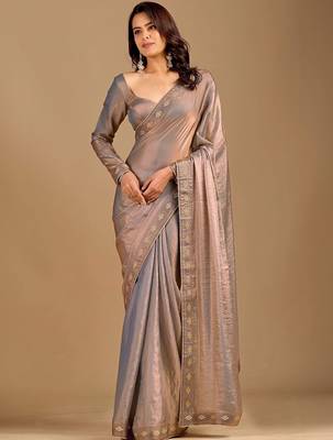 Grey ethnic motifs embroidered organza heavy work saree 5