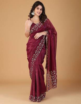 Magenta embellished beads and stones tissue saree 1