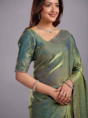Green embellished sequinned organza heavy work saree 2
