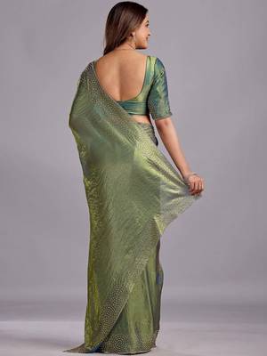 Green embellished sequinned organza heavy work saree 5