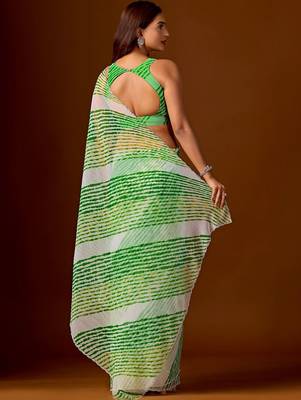 Green leheriya beads and stones  chiffon saree 5