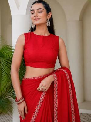 Red floral beads and stones silk blend saree 4
