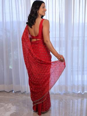 Red sequinned silk cotton saree 2