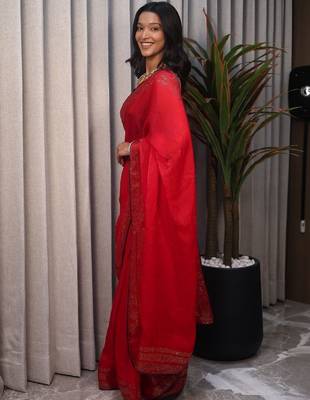 Red embellished sequinned poly chiffon heavy work saree 3