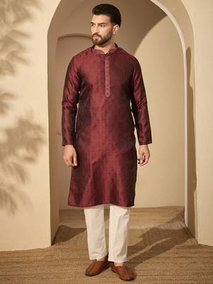 Men’s maroon jacquard embroidered mandarin collar kurta – traditional ethnic wear 5