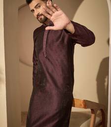Men’s purple jacquard embroidered mandarin collar kurta – traditional ethnic wear