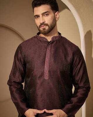 Men’s purple jacquard embroidered mandarin collar kurta – traditional ethnic wear 3