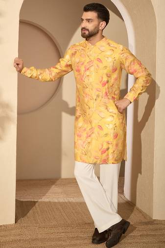 Men’s yellow silk blend printed mandarin collar kurta – traditional ethnic wear