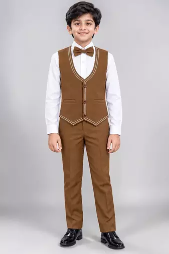 Boys brown lycra solid 5 piece suit set with contrast piping design