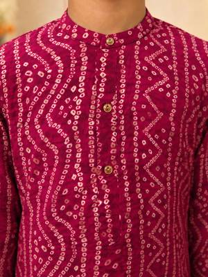 Boy's pink rayon bandhni thigh length kurta and dhoti set 2