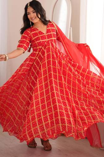 Red bandhani anarkali kurta with dupatta