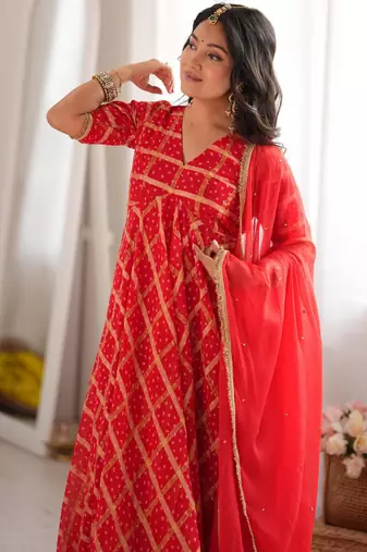 Red bandhani anarkali kurta with dupatta