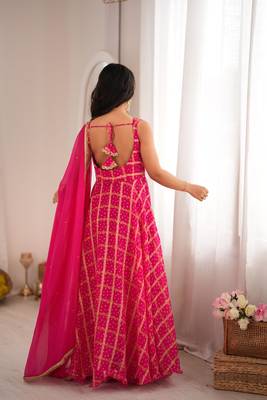 Pink bandhani anarkali kurta with dupatta 2