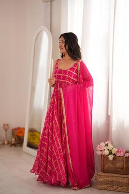 Pink bandhani anarkali kurta with dupatta 4