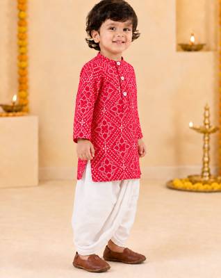 Boy's red cotton bandhni thigh length kurta and dhoti set 4