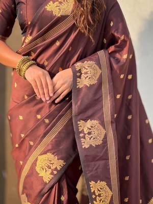 Brown woven design zari silk blend designer banarasi saree 4