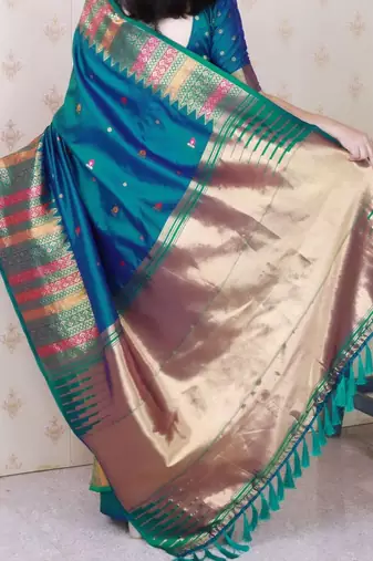 Teal woven design zari silk blend handloom kanjeevaram saree