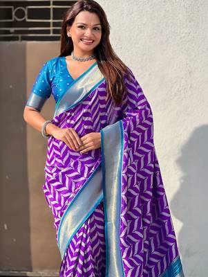 Purple woven design zari silk blend designer banarasi saree 2