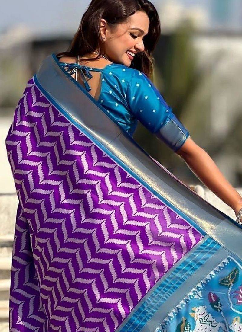 Purple woven design zari silk blend designer banarasi saree