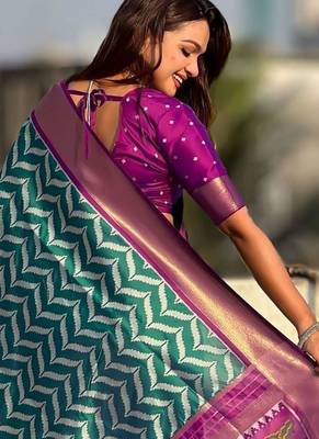 Teal woven design zari banarasi saree with blouse piece 3
