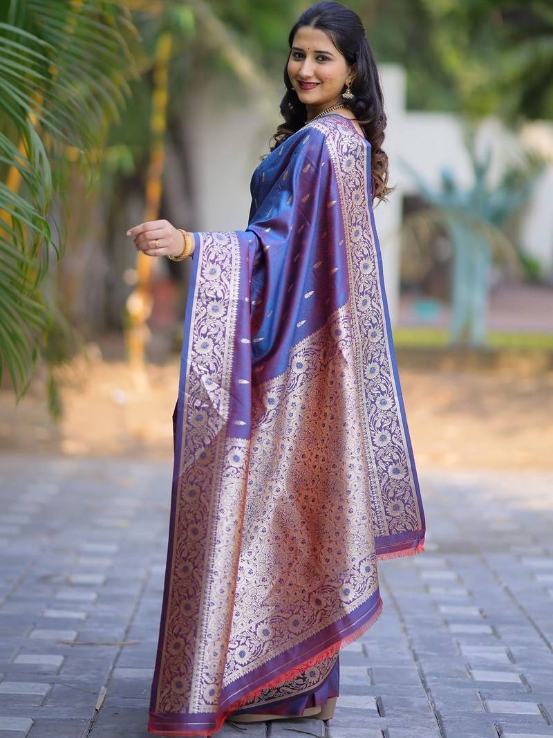 Navy blue woven design zari silk blend handloom banarasi saree