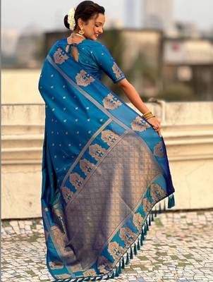 Blue floral zari silk blend designer banarasi saree 3