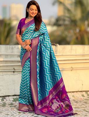 Blue woven design zari banarasi saree with blouse piece 5