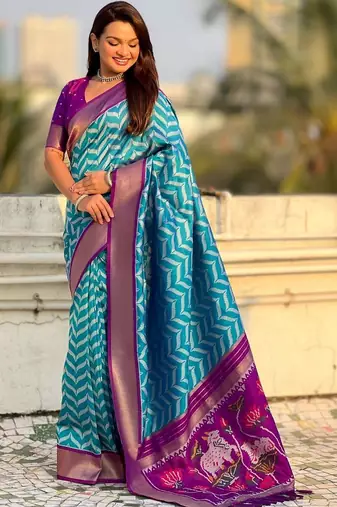 Blue woven design zari banarasi saree with blouse piece