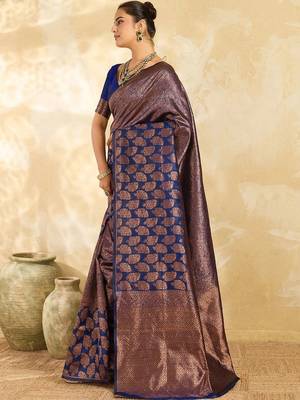 Navy blue floral zari silk blend designer banarasi saree 5