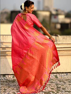 Pink woven design zari silk blend designer banarasi saree 3