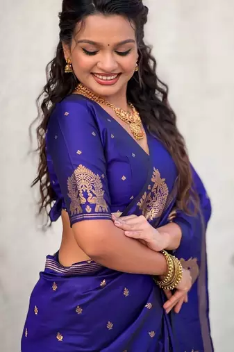 Purple woven design zari silk blend designer banarasi saree