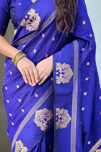 Purple woven design zari silk blend designer banarasi saree
