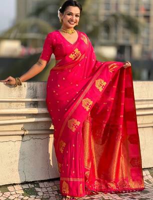 Pink woven design zari banarasi saree with blouse piece 4