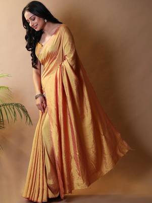 Yellow silk cotton saree with blouse piece 2