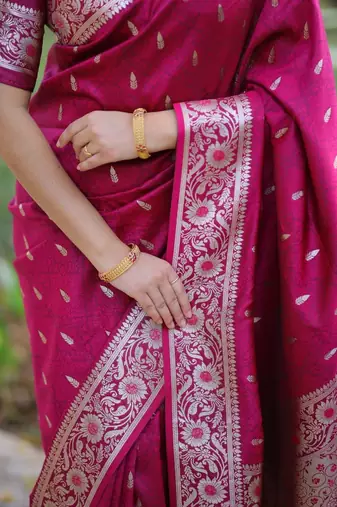 Magenta ethnic motifs zari silk blend heavy work banarasi saree