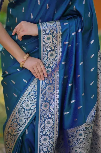 Teal ethnic motifs zari silk blend handloom banarasi saree