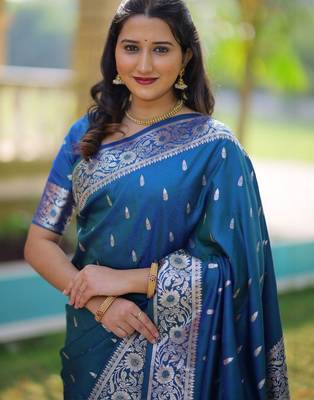 Teal ethnic motifs zari silk blend handloom banarasi saree 5